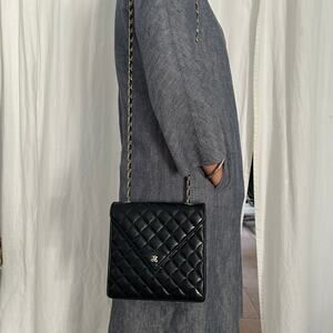 Vintage Jay Herbert New York Quilted Leather Chain Square Shoulder Bag – Black